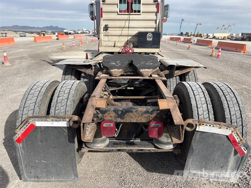 Sterling L9500 Tracteur routier