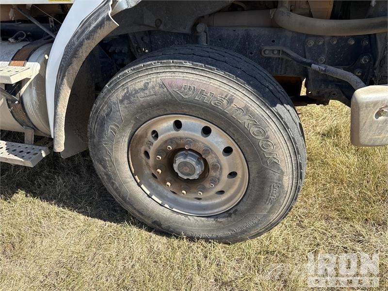 Sterling L9500 Tipper trucks