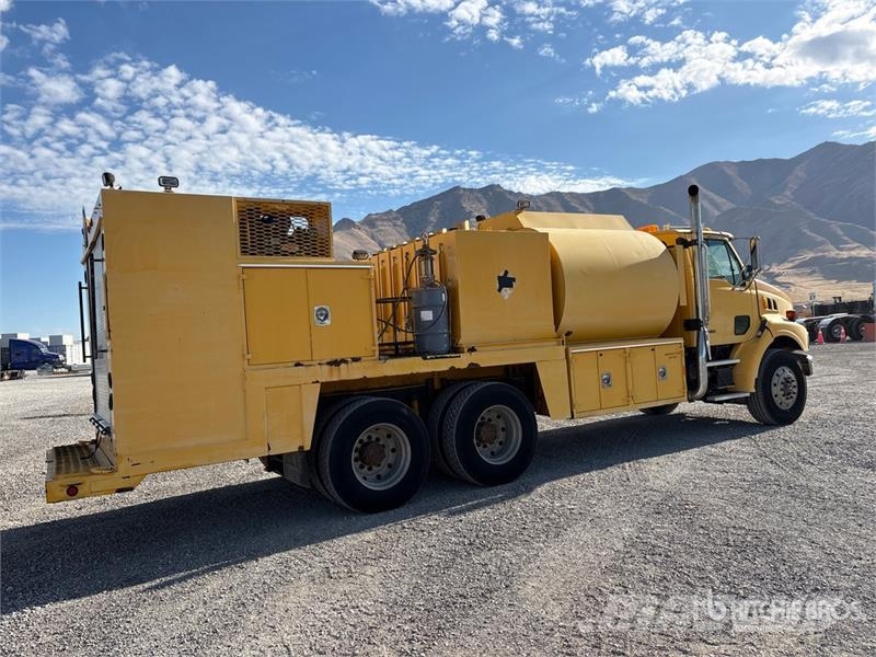 Sterling L9500 6x4 Fuel and Lube Truck Kamioni cisterne