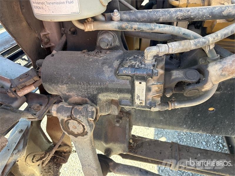 Sterling on Sterling M8500 4x2 Asphalt Distributor Truck Motrici cisterna