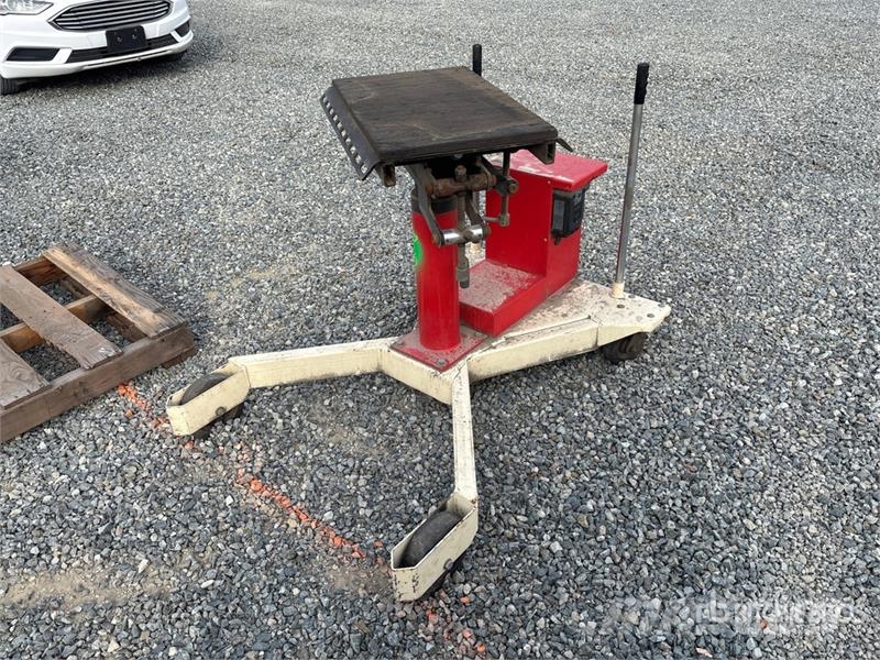 Stertil-Koni SKTJ401E Pnuematic Transmission Jack معدات البناء - غير ذلك