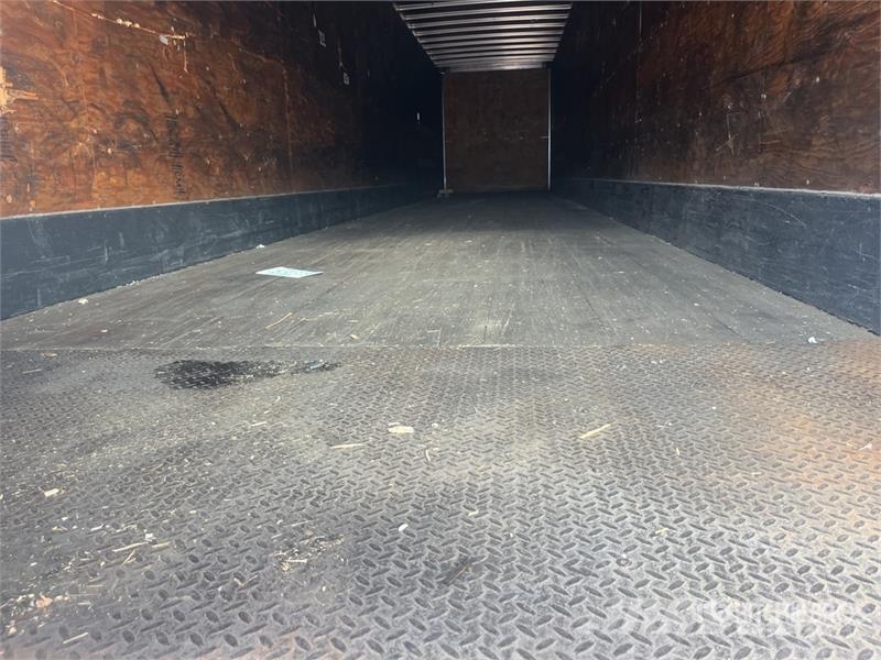 Stoughton 53 ft x 102 in T/A Van Trailer Furgons