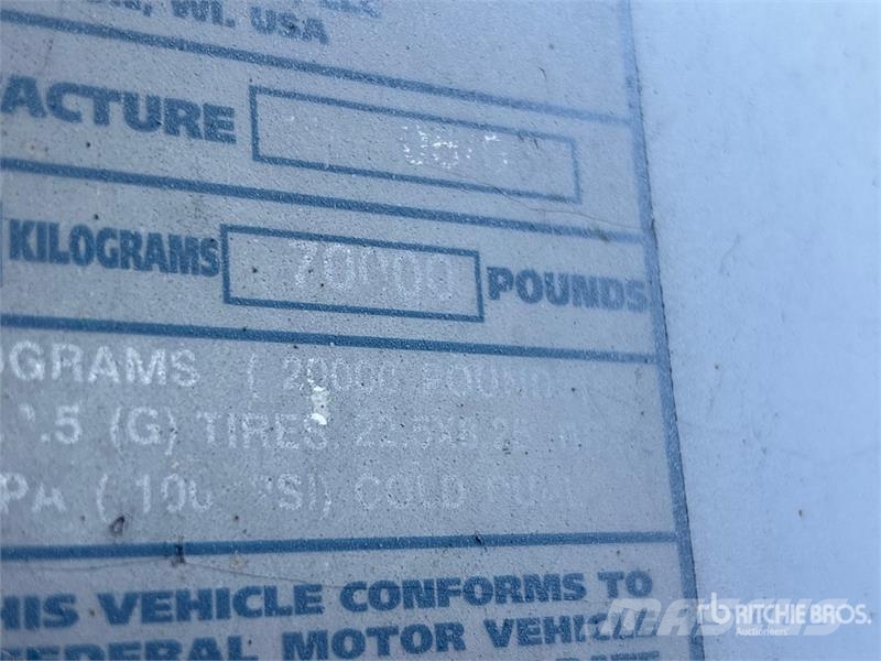 Stoughton 53 ft x 102 in T/A Van Trailer 박스 바디 트레일러