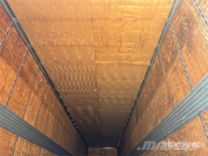 Stoughton 53 ft x 102 in T/A Van Trailer Reboques baú