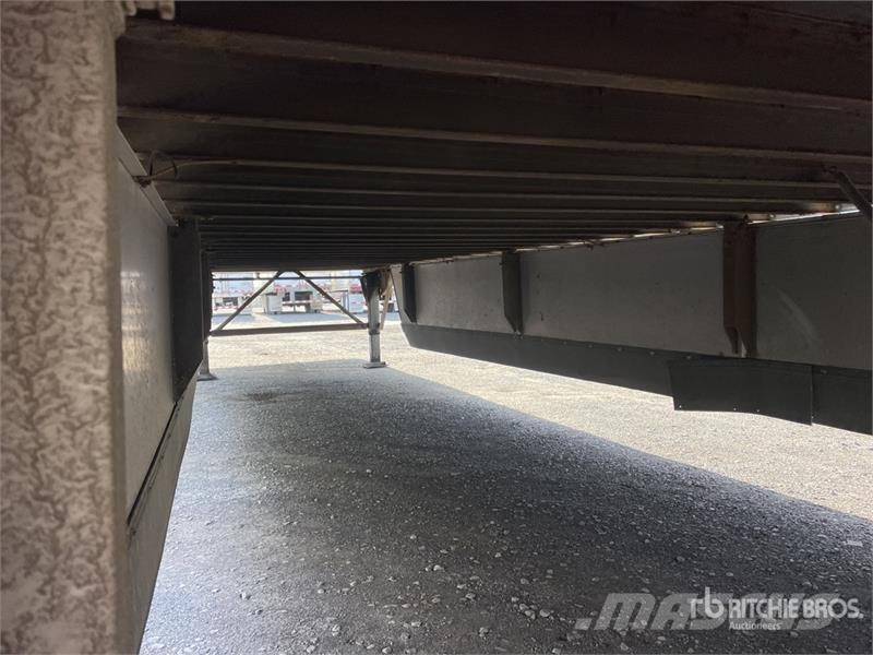 Stoughton 53 ft x 102 in T/A Van Trailer Furgons