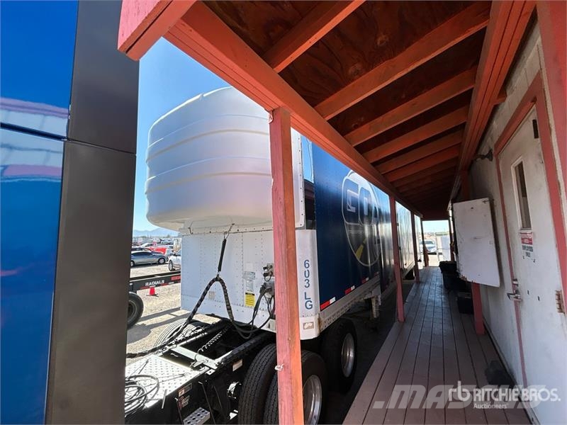 Stoughton Car Carrier Trailer Autotreileri