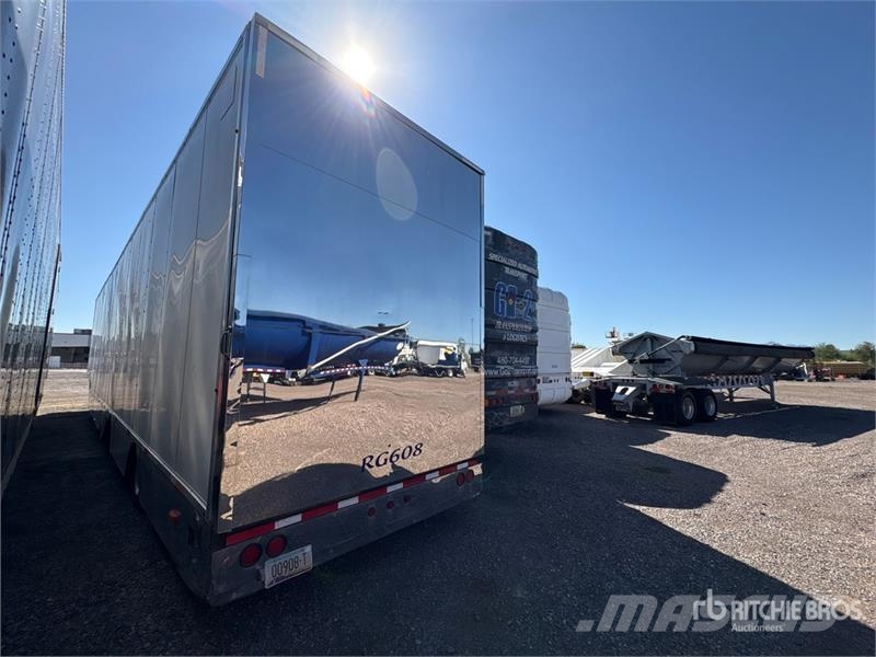 Stoughton T/A 3 Car Enclosed Car Carrier Trailer Araç nakil yari çekicileri
