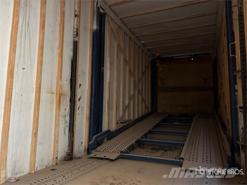 Stoughton T/A 3 Car Enclosed Car Carrier Trailer Araç nakil yari çekicileri