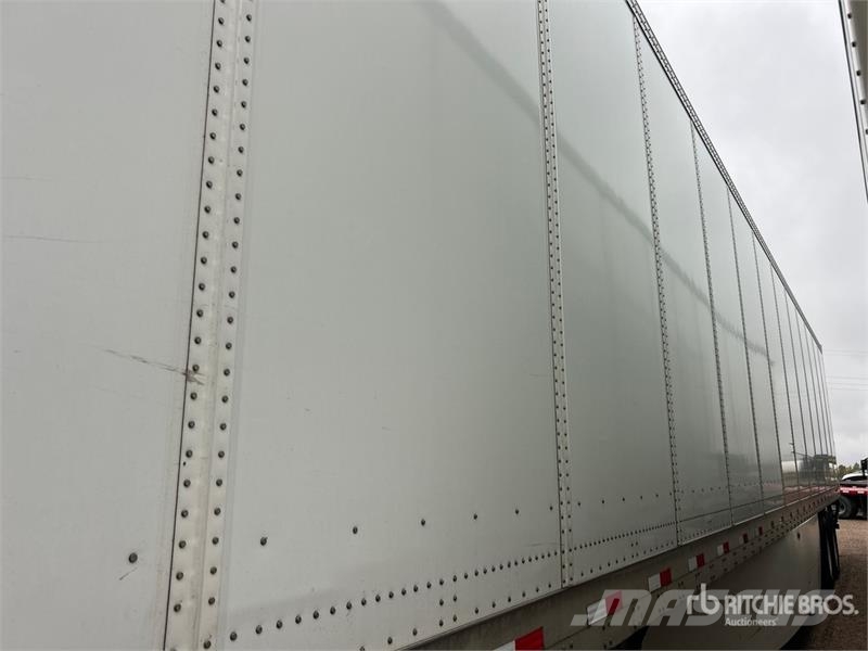 Stoughton ZGPVW-535T-S-C-AR 53 ft T/A Van Trailer Furgons