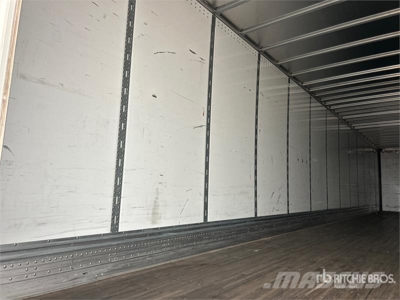 Stoughton ZGPVW-535T-S-C-AR 53 ft T/A Van Trailer Furgons