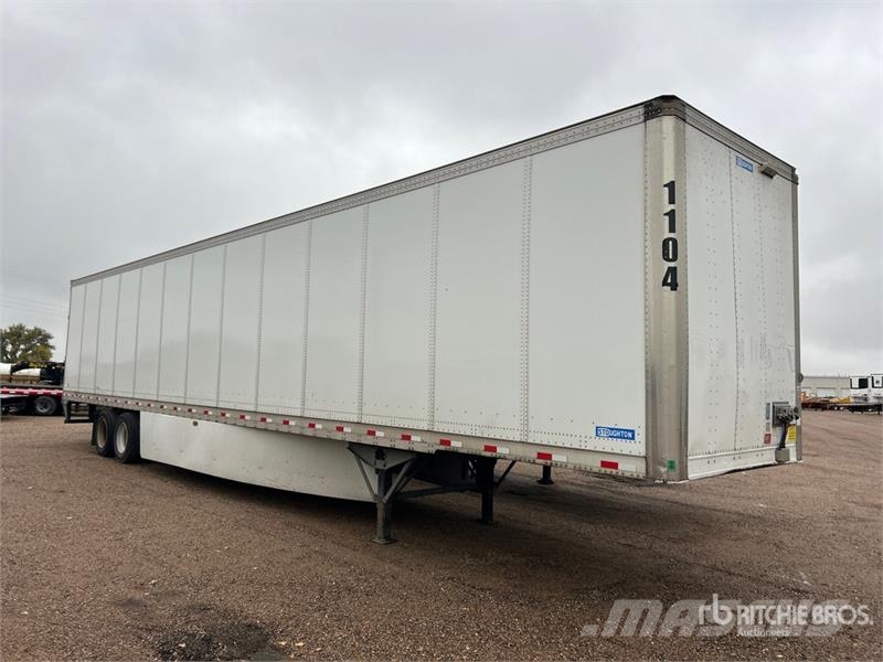Stoughton ZGPVW-535T-S-C-AR 53 ft T/A Van Trailer Furgons