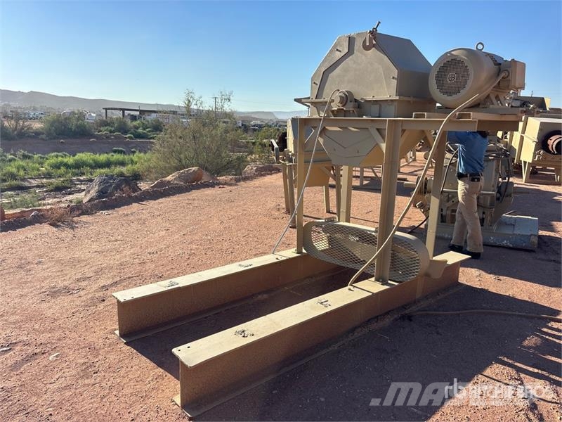  Stutin Roth Impact Crusher 廢棄物/回收與採石設備備件