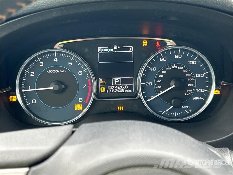 Subaru Crosstrek AWD SUV Automobili