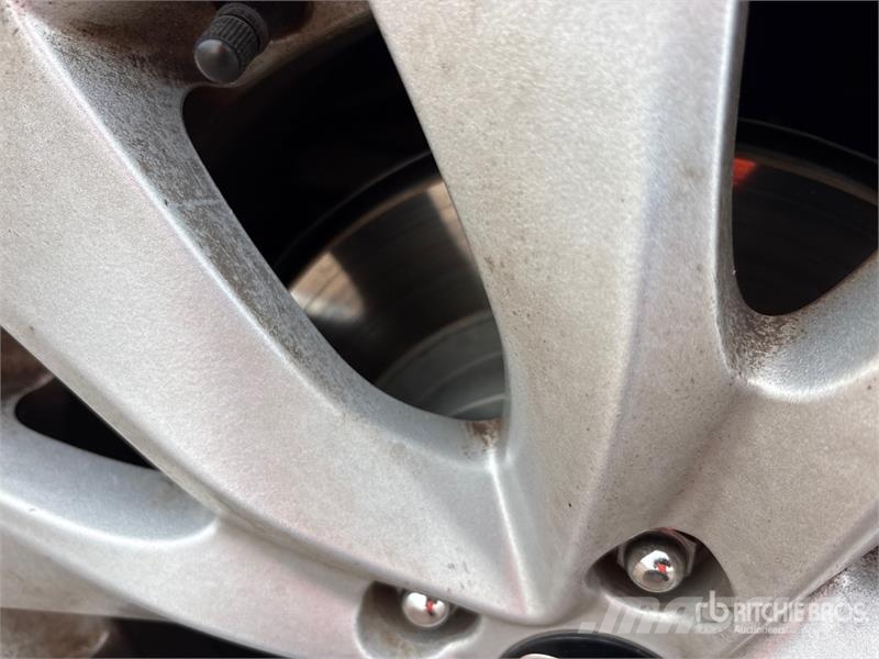 Subaru Legacy AWD Automobile Personbiler