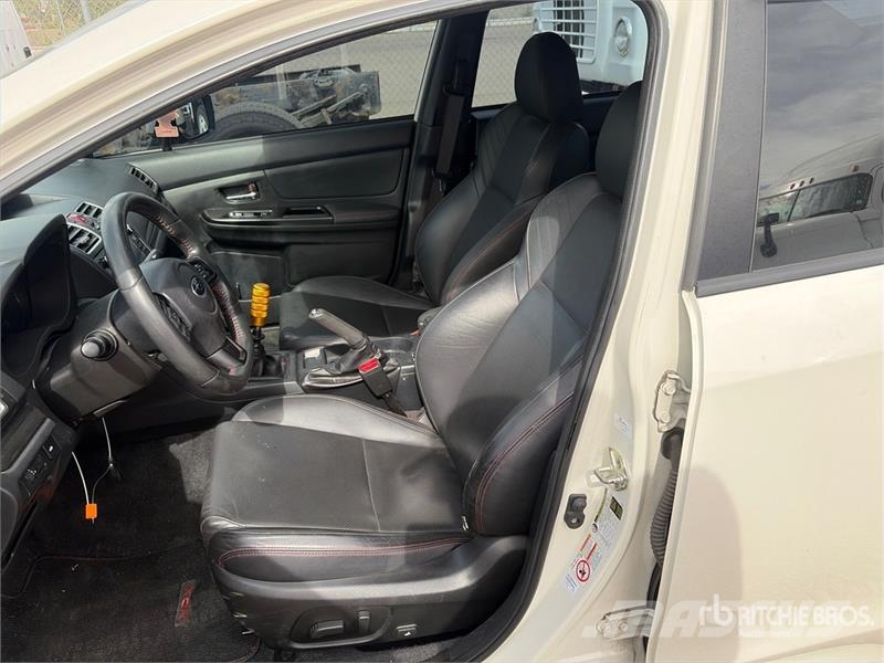Subaru WRX AWD Automobile سيارات