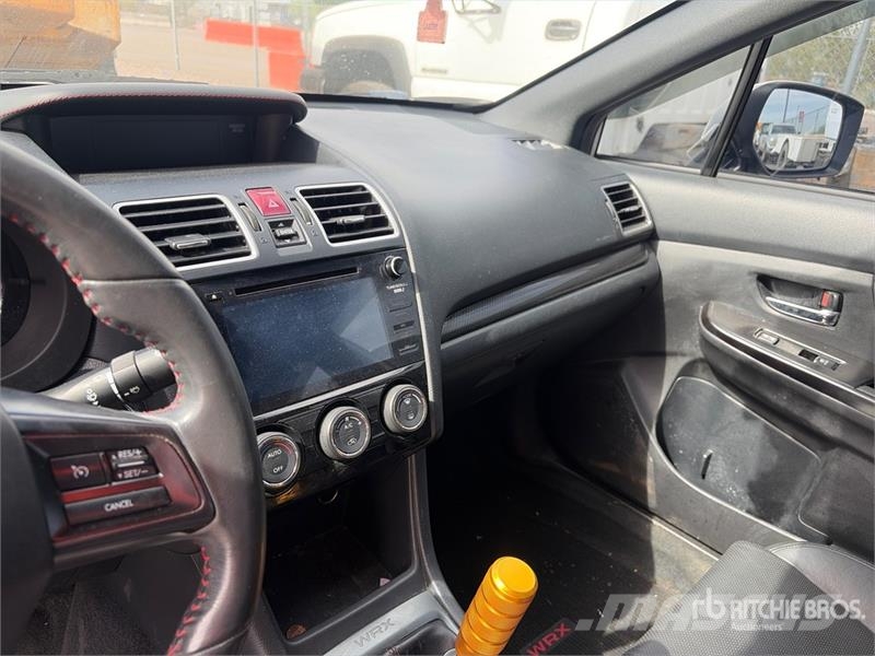 Subaru WRX AWD Automobile سيارات