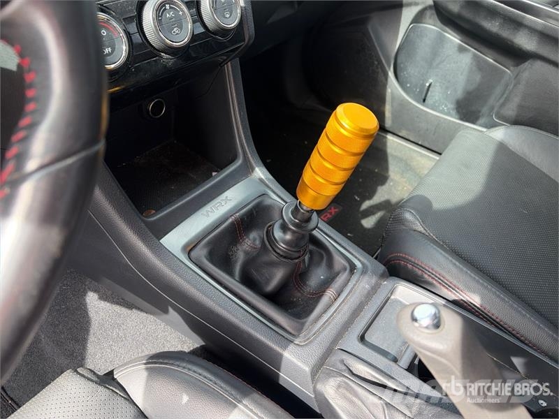 Subaru WRX AWD Automobile سيارات