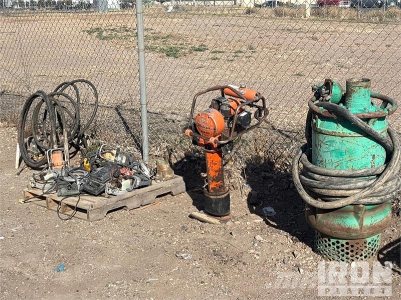 Submersible pump, jumping jack, concrete vibrators Outros componentes