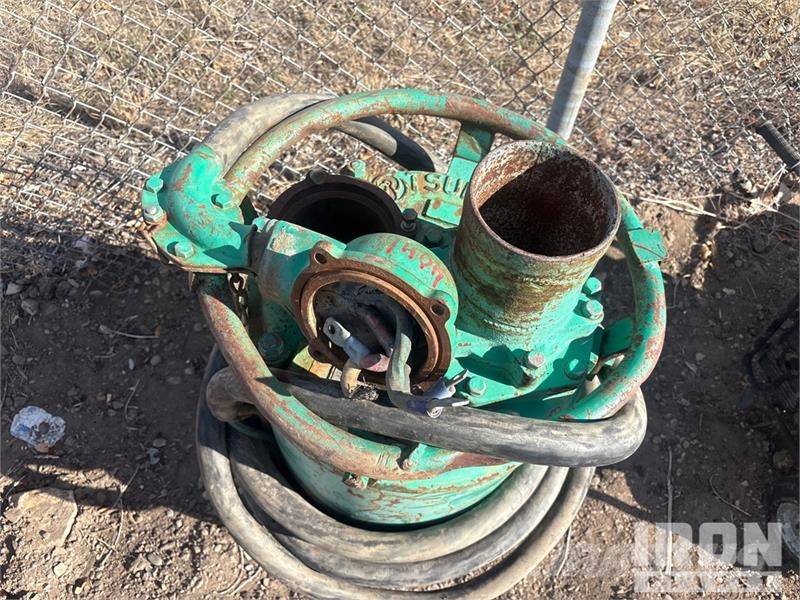Submersible pump, jumping jack, concrete vibrators Outros componentes