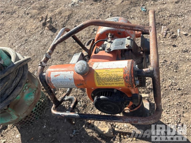 Submersible pump, jumping jack, concrete vibrators Outros componentes