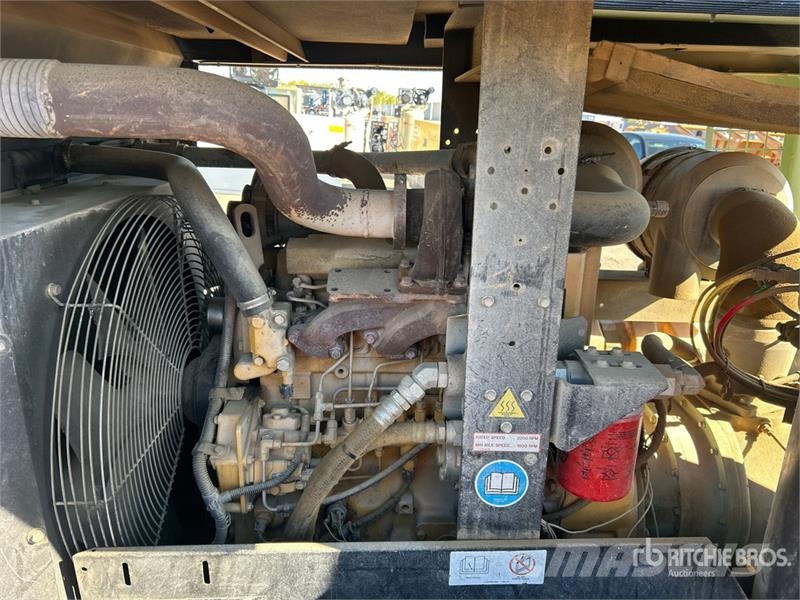 Sullair 375 CFM 375 cfm Mobile Air Compressor Compressors