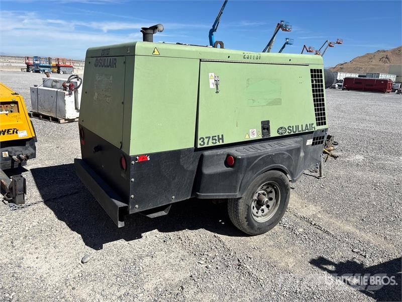 Sullair 375H DPQ JD3 375 cfm Mobile Air Compressor Компресори