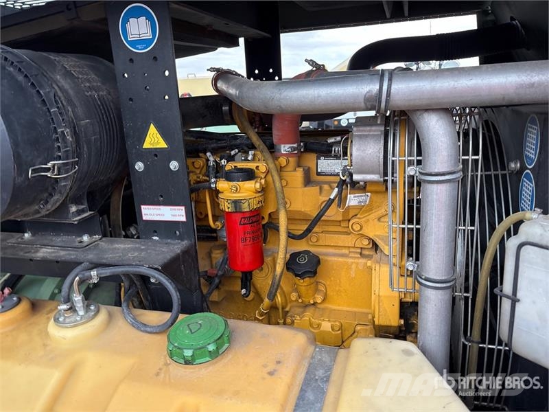 Sullair 375H DPQ JD3 375 cfm Mobile Air Compressor Compressores