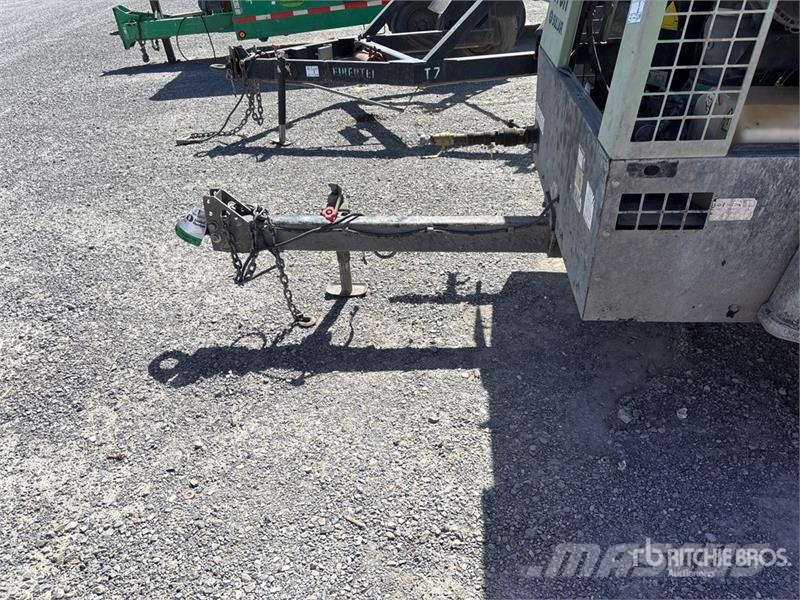 Sullair 375H DPQ JD3 375 cfm Mobile Air Compressor Компресори