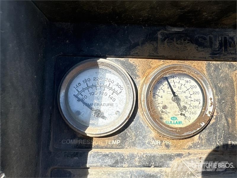 Sullair 425H 425 cfm Mobile Air Compressor مكابس