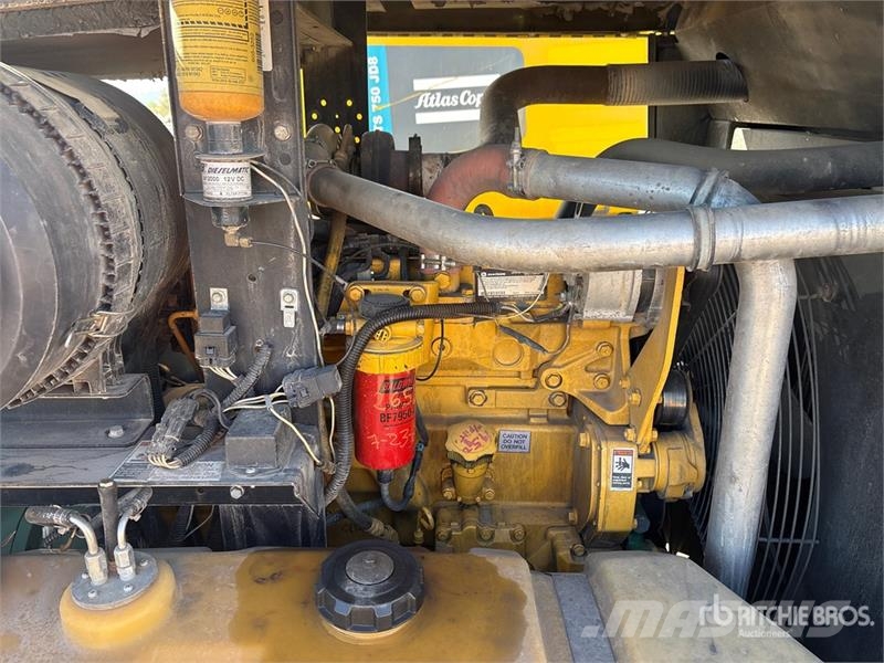Sullair 425H 425 cfm Mobile Air Compressor مكابس