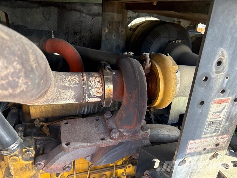 Sullair 425H 425 cfm Mobile Air Compressor مكابس