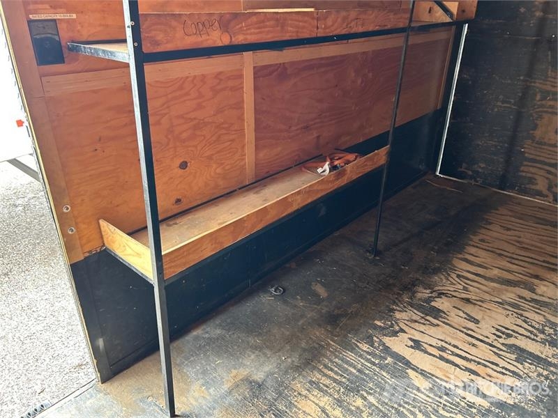  Sun Devil 16 ft T/A Enclosed Trailer Anhänger-Kastenaufbau
