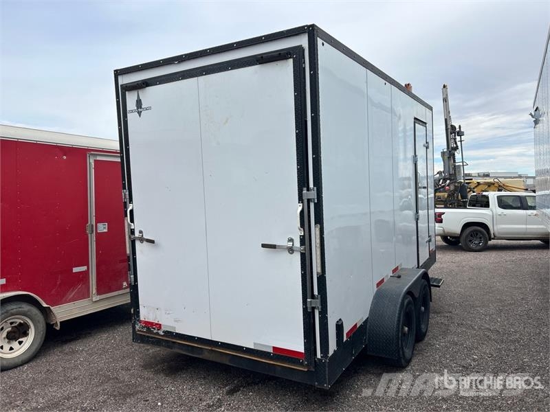  Sun Devil 16 ft T/A Enclosed Trailer Anhänger-Kastenaufbau