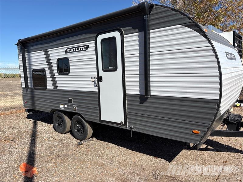  Sun Lite 21 ft 7 in T/A Travel Trailer 其他拖车