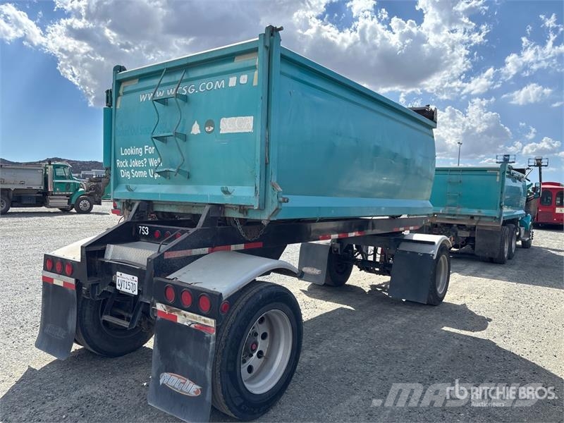Superior Trailers 21 ft T/A Belly Dump Trailer Kipper