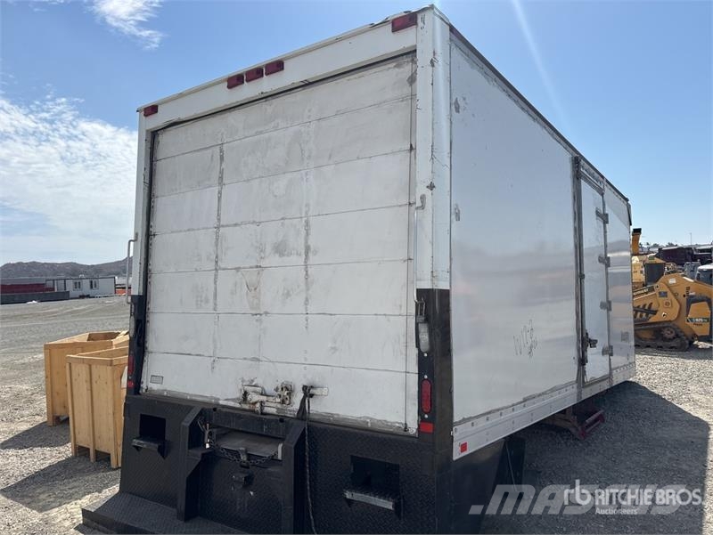 Supreme 18 ft Van Truck Body 박스 바디