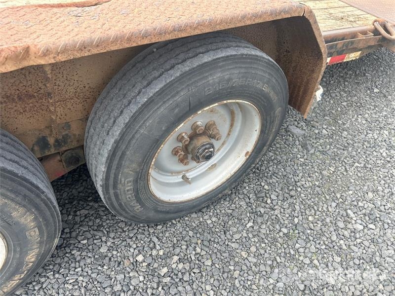 sure-trac 20 ft T/A Tilt Deck Trailer Zemie treileri