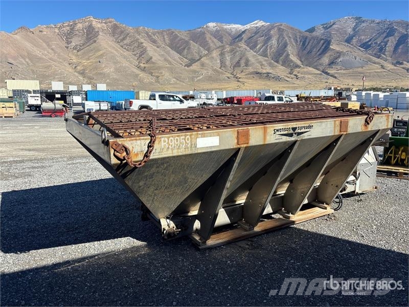 Swenson Salt Spreader 砂鹽撒布機