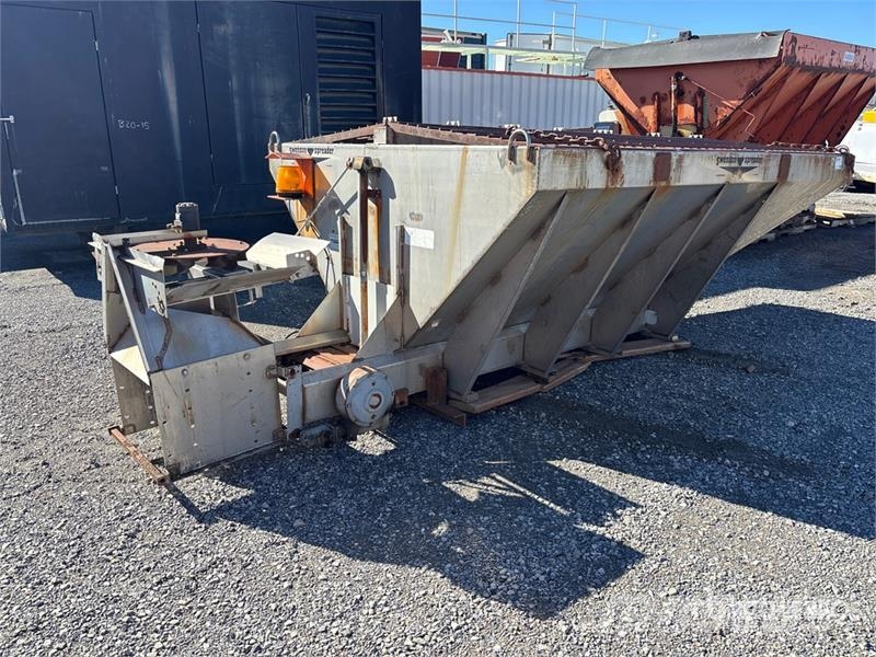 Swenson Salt Spreader 砂鹽撒布機