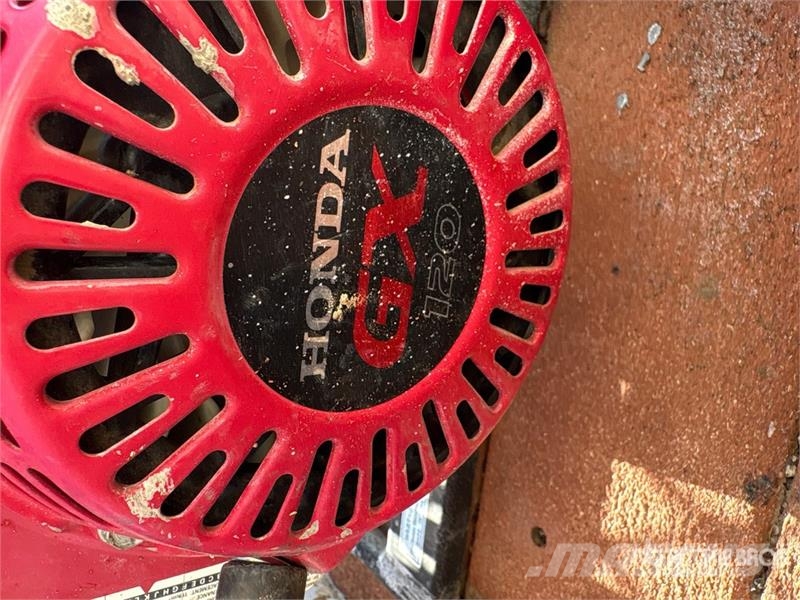  T/A Water Tank Trailer 其他貨車