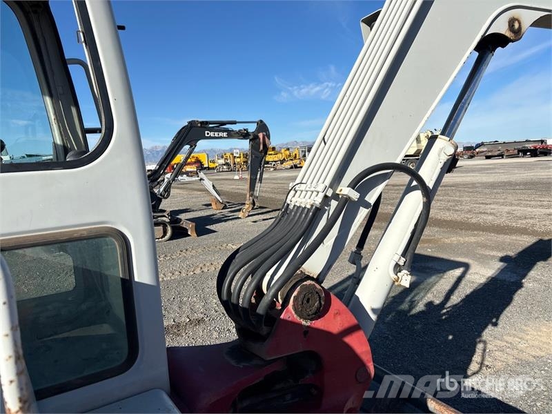 Takeuchi TB145 Mini excavatoare < 7t