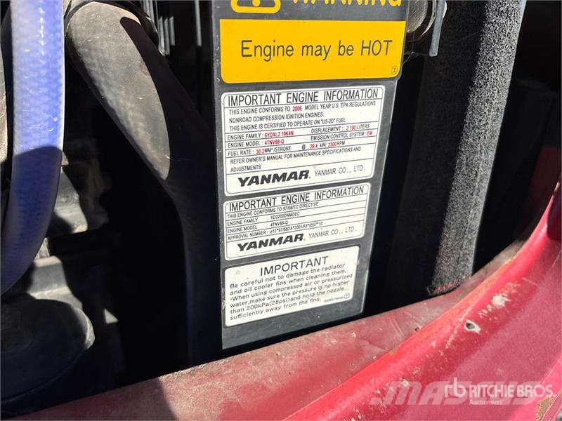 Takeuchi TB145 Mini excavatoare < 7t