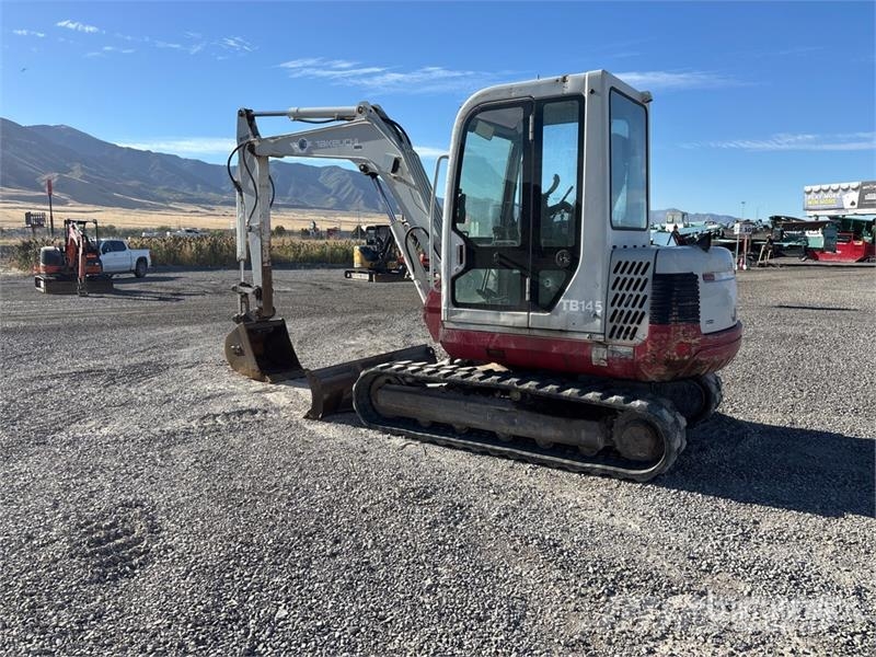 Takeuchi TB145 Mini excavatoare < 7t