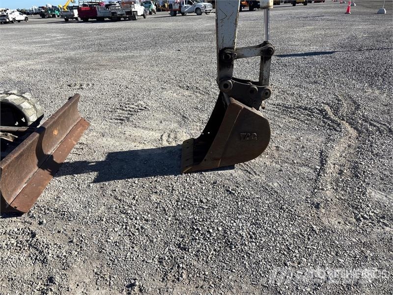 Takeuchi TB145 Mini excavatoare < 7t