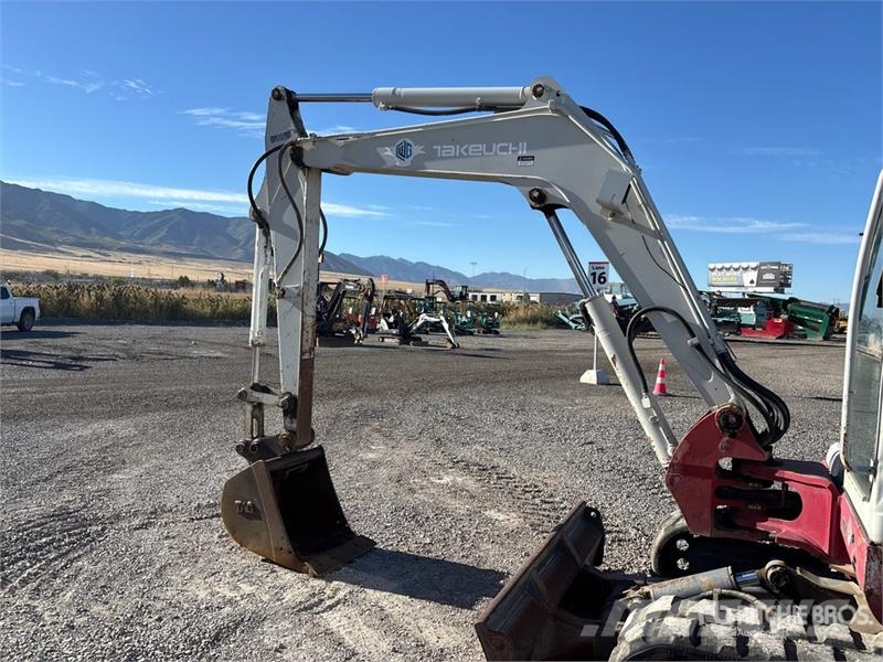 Takeuchi TB145 Mini excavatoare < 7t