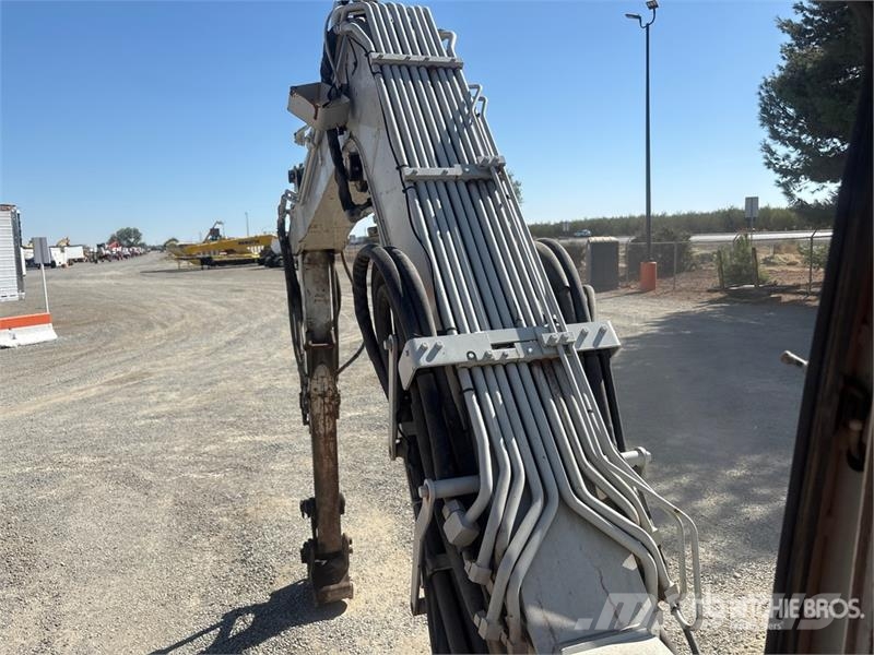 Takeuchi TB180FR Tracked Excavator Гусеничные экскаваторы