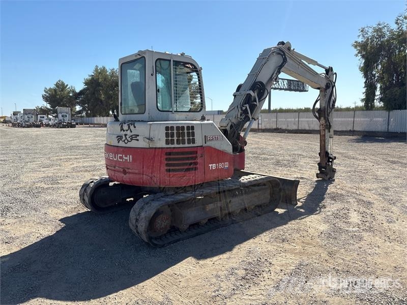 Takeuchi TB180FR Tracked Excavator Гусеничные экскаваторы