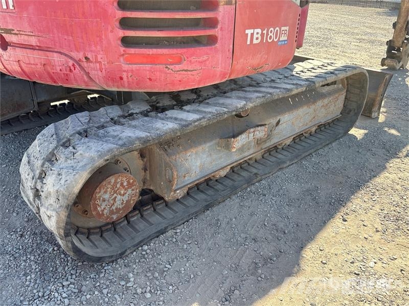 Takeuchi TB180FRC Gravemaskiner på larvebånd