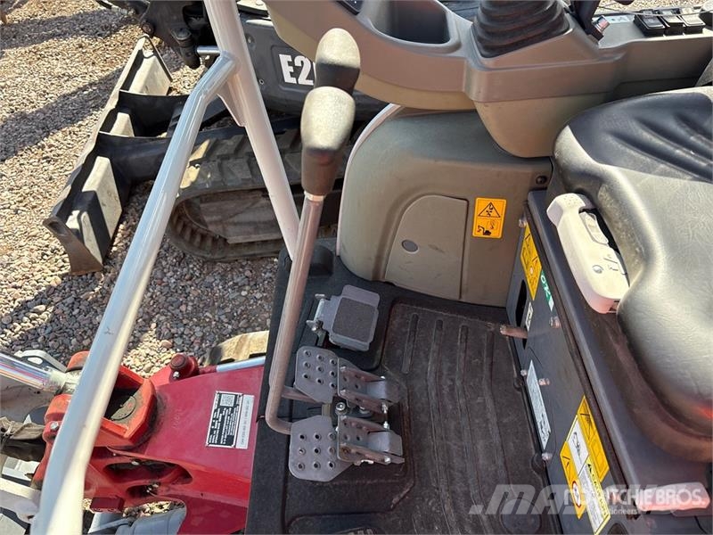 Takeuchi TB20e Electric Mini Excavator Mini bageri <7t