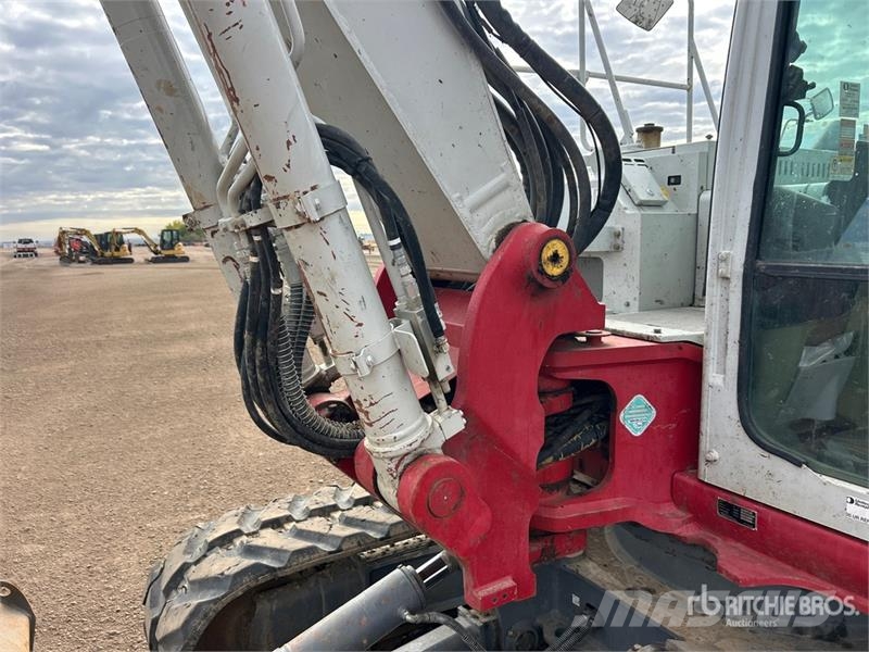 Takeuchi TB2150 Tracked Excavator Гусеничные экскаваторы